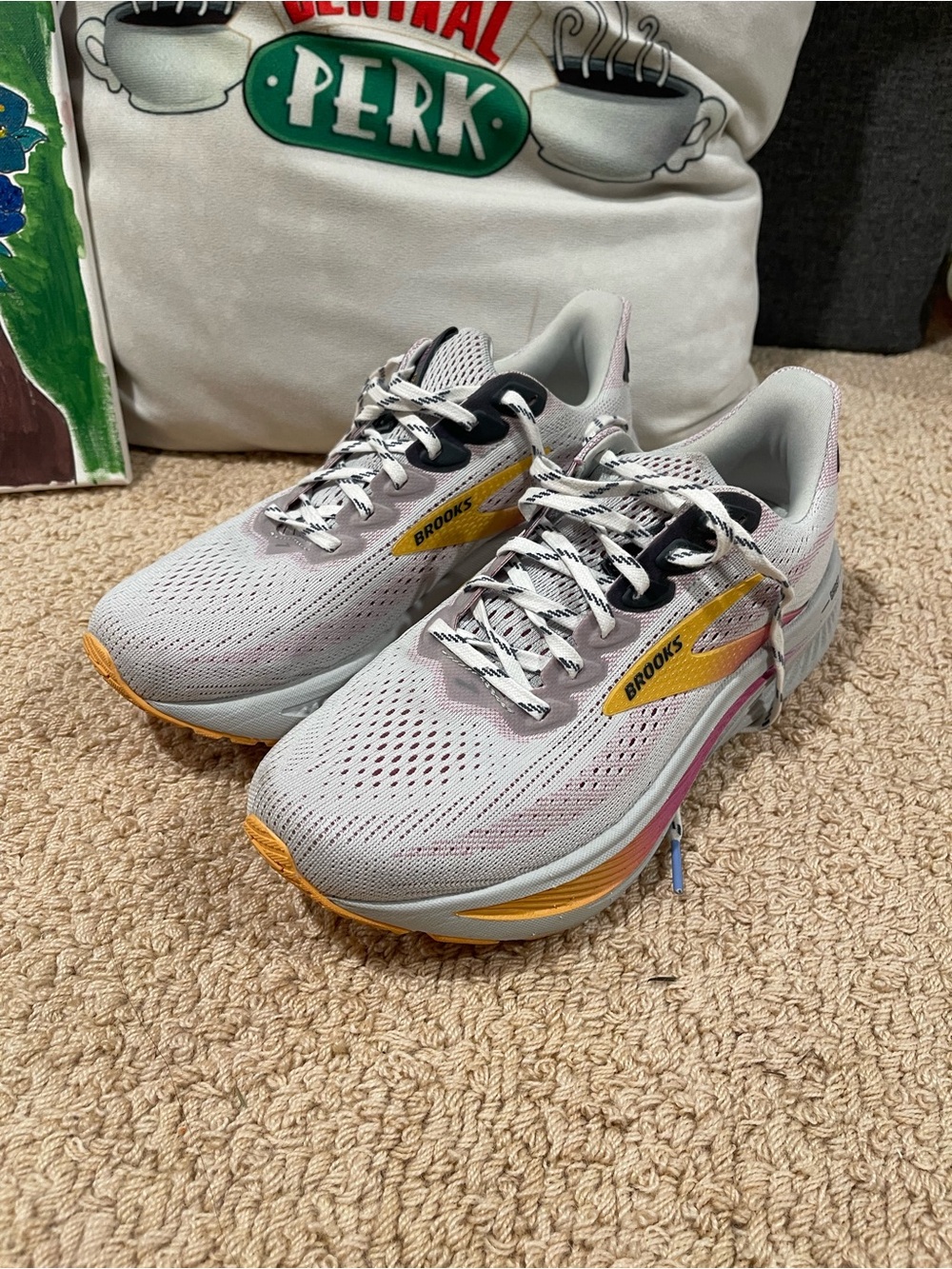 Brooks Ghost 17  Women’s Light Gray Running Shoes with Pink and Yellow Accents